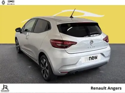 Photo 40 Renault Clio  1.5 Blue dCi 100ch Evolution