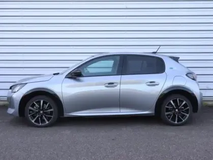 Photo 7 Peugeot 208  e- 136ch GT
