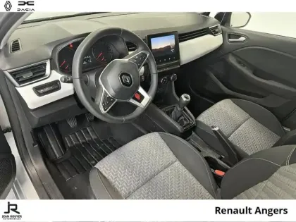 Photo 29 Renault Clio  1.5 Blue dCi 100ch Evolution