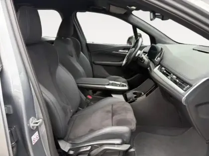 Photo 14 BMW Serie 2 Série 2 ActiveTourer 225e 245ch xDrive M Sport DKG7