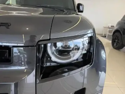 Photo 12 Land rover Defender  110 3.0 D250 Hard Top X-Dynamic SE