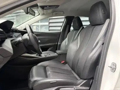 Photo 7 Peugeot 308  1.2 PureTech 130ch S&S Active Pack