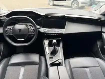 Photo 6 Peugeot 308  1.2 PureTech 130ch S&S Active Pack