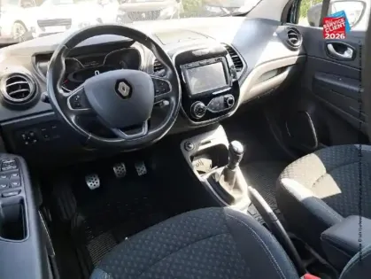Photo 15 Renault Captur  1.2 TCe 120ch energy Intens