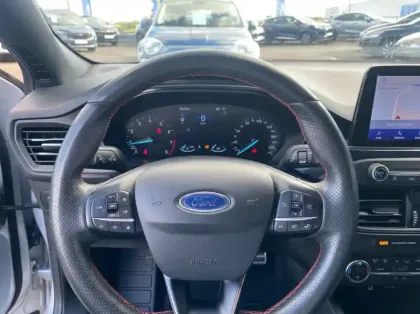 Photo 6 Ford Focus 1.0 EcoBoost 125ch mHEV ST-Line