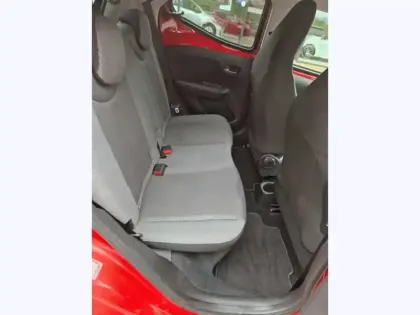 Photo 8 Toyota Aygo 1.0 VVT-i x-play 72 ch