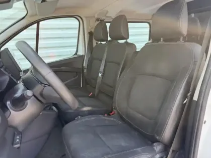 Photo 5 Renault Trafic III CA CF L2H1 3T Blue dCi 130