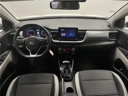 Photo 6 Kia Stonic 1.0 T-GDI 120 CH MHEV DCT7