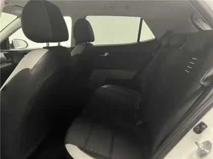 Photo 10 Kia Stonic 1.0 T-GDI 120 CH MHEV DCT7