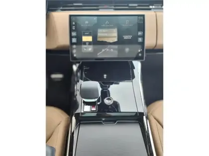 Photo 11 Rover Range Rover P460E AWD 3.0L I6 PHEV