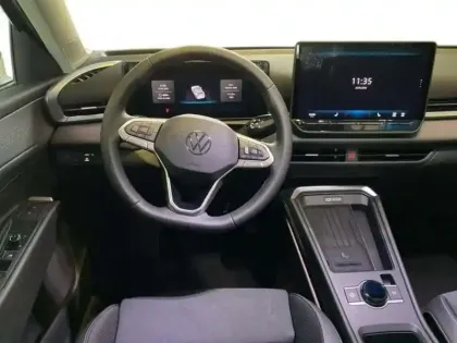 Photo 5 Volkswagen T-roc FL NOUVEAU NF 1.5 ETSI HYBRID 150CH D