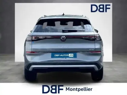 Photo 243 Volkswagen T-roc FL NOUVEAU NF 1.5 ETSI HYBRID 150CH D