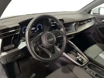 Photo 8 Audi A3 30 TDI 116 S tronic 7 Design