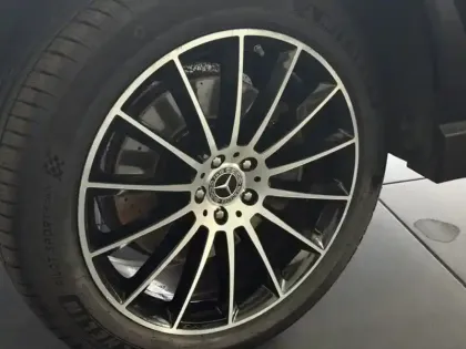 Photo 28 Mercedes GLE 300 d 4MATIC AMG Line