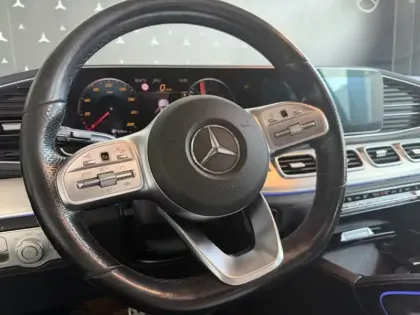 Photo 34 Mercedes GLE 300 d 4MATIC AMG Line