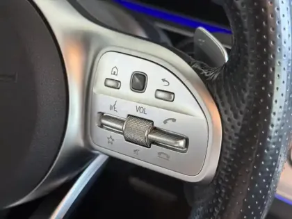 Photo 33 Mercedes GLE 300 d 4MATIC AMG Line
