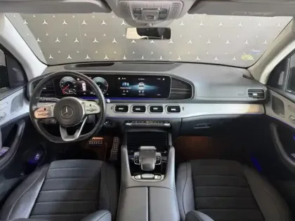 Photo 30 Mercedes GLE 300 d 4MATIC AMG Line