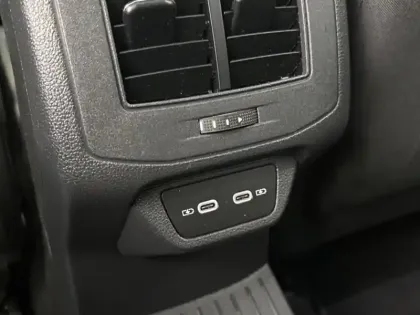 Photo 18 Volkswagen T-roc Active Car Play Caméra GPS Cli
