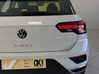Photo 17 Volkswagen T-roc Active Car Play Caméra GPS Cli