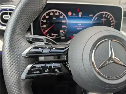Photo 12 Mercedes GLC 300 e Hybrid EQ 4MATIC 