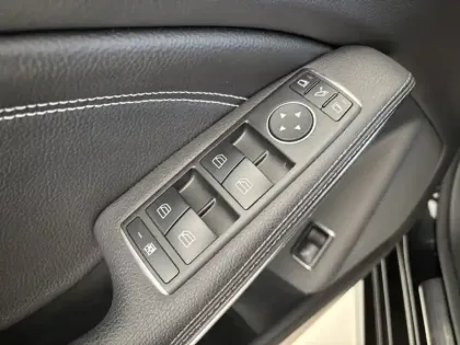 Photo 16 Mercedes CLA Shooting Brake  220 d SB Se