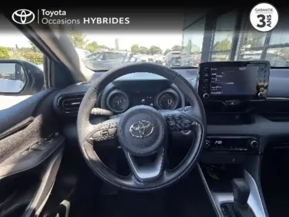 Photo 8 Toyota Yaris  116h Design 5p MC24