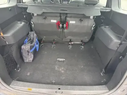 Photo 8 Dacia Lodgy  1.5 Blue dCi 115ch Silver Line 7 places
