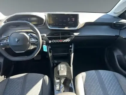 Photo 10 Peugeot 208  Hybrid 110ch Allure e-DCS6