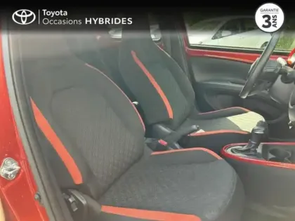 Photo 5 Toyota Aygo  X 1.0 VVT-i 72ch Design S-CVT MY24