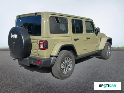 Photo 7 Jeep Wrangler  Unlimited 2.0 T 380ch 4xe Sahara Command Trac