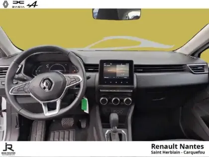 Photo 9 Renault Clio  1.6 E-Tech hybride 145ch Equilibre