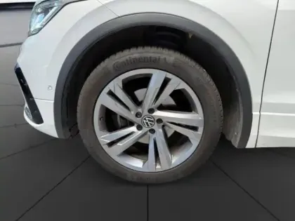 Photo 10 Volkswagen Tiguan  2.0 TDI 150ch R-Line DSG7