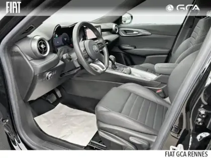 Photo 12 Alfa Romeo Tonale  1.5 Hybrid 130ch Sprint TCT