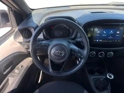Photo 7 Toyota Aygo  X 1.0 VVT-i 72ch Dynamic