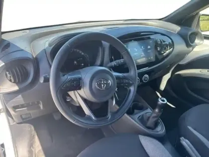 Photo 6 Toyota Aygo  X 1.0 VVT-i 72ch Dynamic