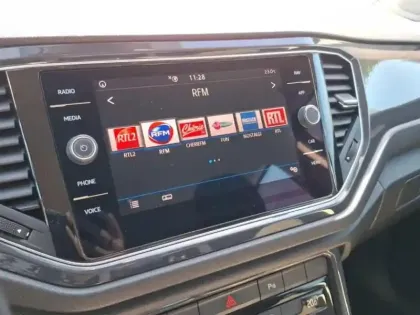 Photo 9 Volkswagen T-roc  1.5 TSI Evo 150ch First Edition