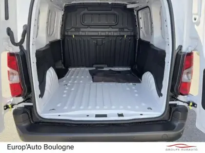 Photo 5 Opel Combo  Cargo M Essence 110ch Pack Premium Connect