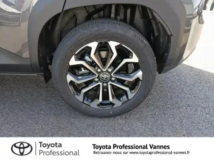 Photo 12 Toyota Yaris  Cross 116h Design Business MY26
