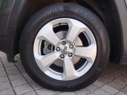 Photo 6 Jeep Compass  1.6 MultiJet II 120ch Limited 4x2 117g