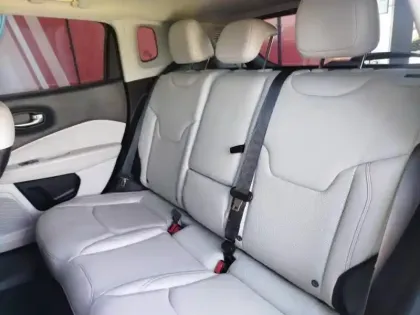 Photo 13 Jeep Compass  1.6 MultiJet II 120ch Limited 4x2 117g