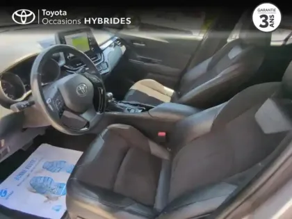 Photo 10 Toyota C-HR  122h Collection 2WD E-CVT MY20
