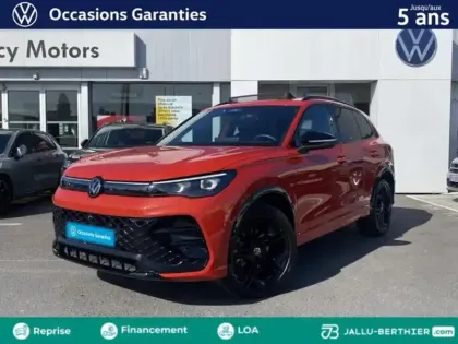 Photo 16 Volkswagen Tiguan  1.5 eTSI 150ch R-Line Exclusive DSG7