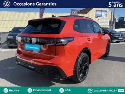 Photo 19 Volkswagen Tiguan  1.5 eTSI 150ch R-Line Exclusive DSG7