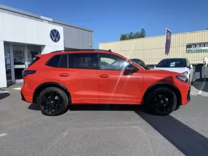 Photo 20 Volkswagen Tiguan  1.5 eTSI 150ch R-Line Exclusive DSG7
