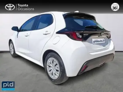 Photo 16 Toyota Yaris  116h Dynamic 5p MC24