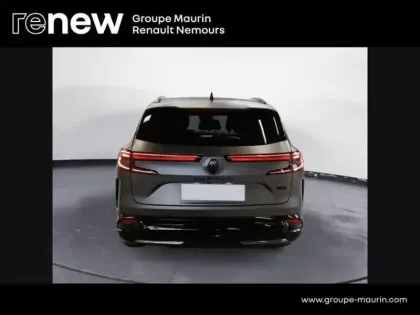 Photo 6 Renault Espace  1.2 E-Tech full hybrid 200ch esprit Alpine 7 places - 24