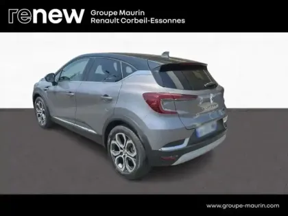 Photo 6 Renault Captur  1.6 E-Tech hybride 145ch Techno Fast Track