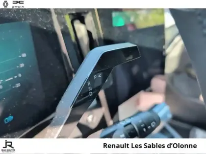 Photo 5 Renault Scenic  E-Tech Electric 220ch Techno grande autonomie -24