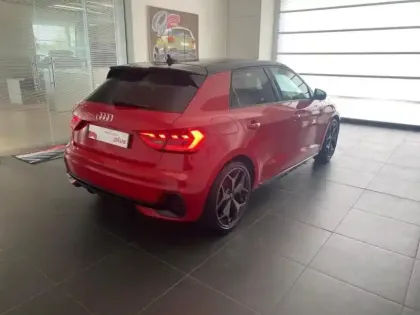 Photo 6 Audi A1  Sportback 35 TFSI 150ch S line Plus S tronic 7