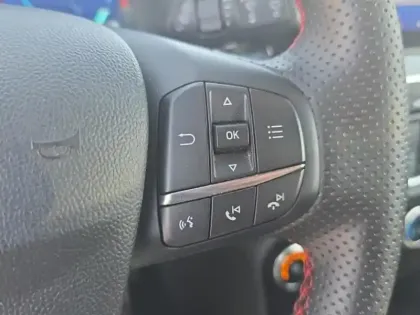 Photo 12 Ford Puma  1.0 EcoBoost 125ch S&S mHEV ST-Line Powershift